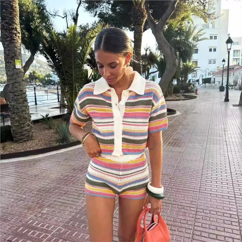 Jasmin Set aus gehäkeltem Crop-Pullover und Shorts