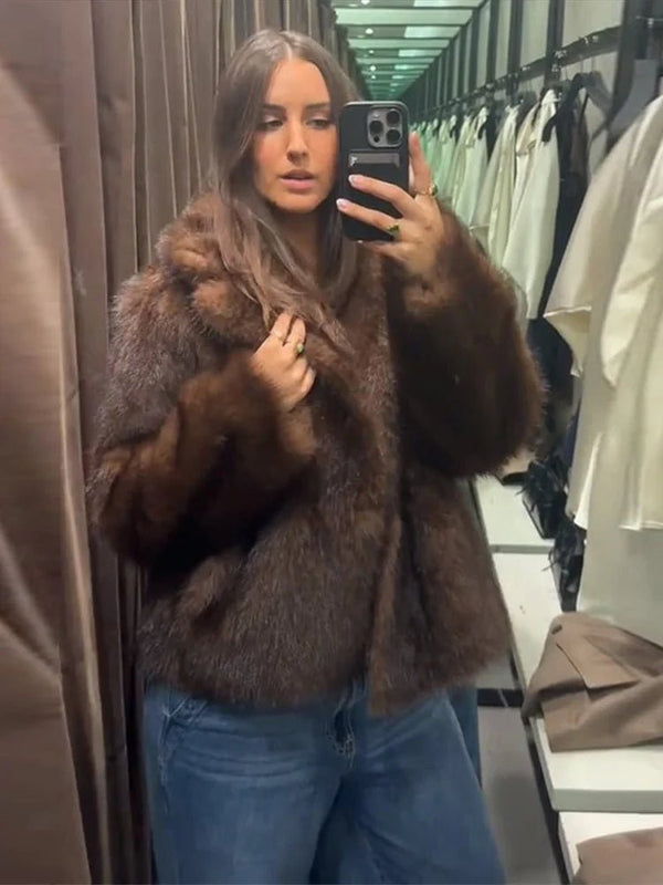 Jenny Wendejacke aus Kunstpelz und Leder