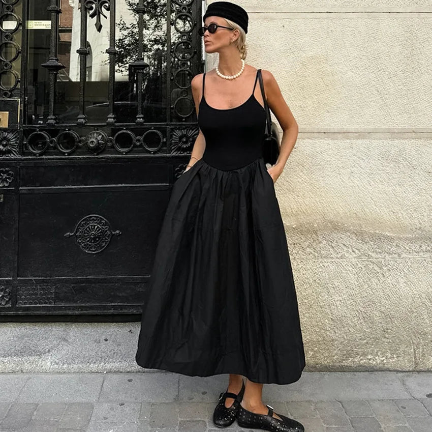 Midi-Kleid Jesse mit Spaghettiträgern und tiefer Taille