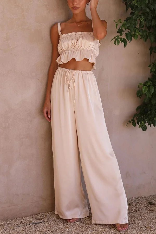 Julianne Set aus Rüschentop und Hose mit elastischem Bund