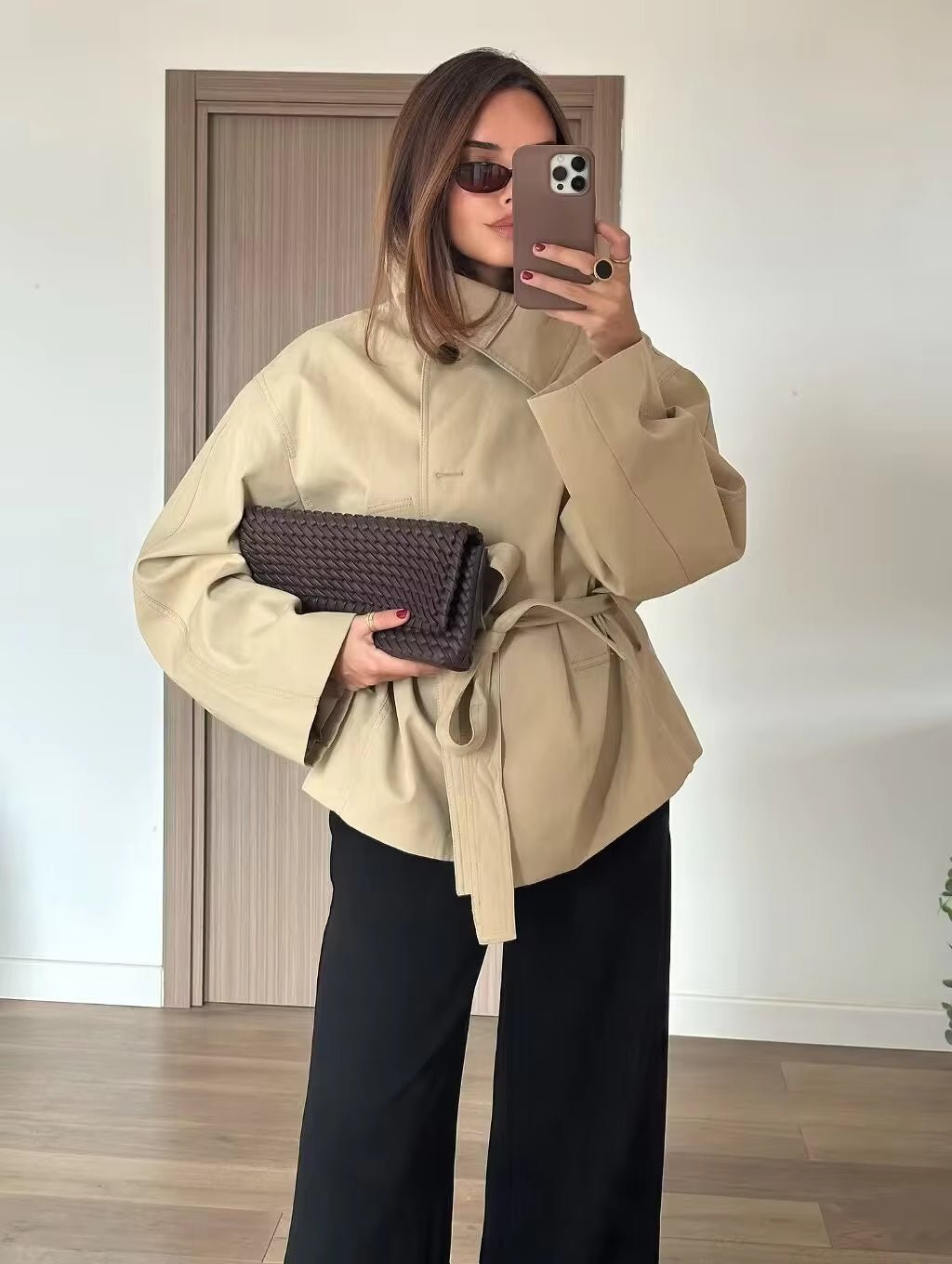 Asymmetrischer Trenchcoat mit Gürtel Julie