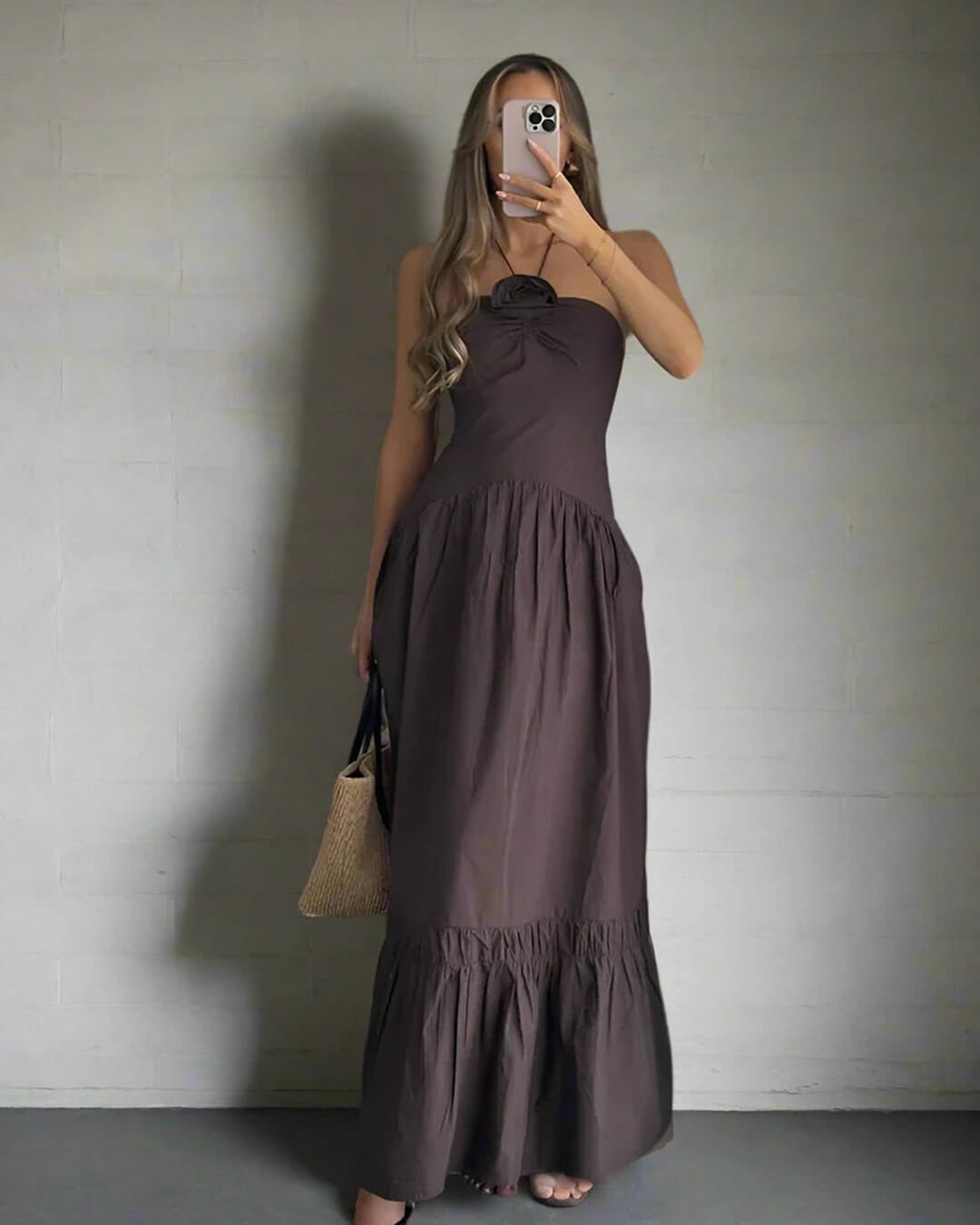 Midi-Kleid Kate mit Neckholder und Blumenapplikation