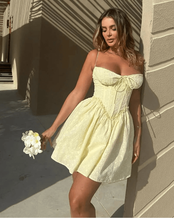 Katie besticktes Minikleid mit Cut-outs