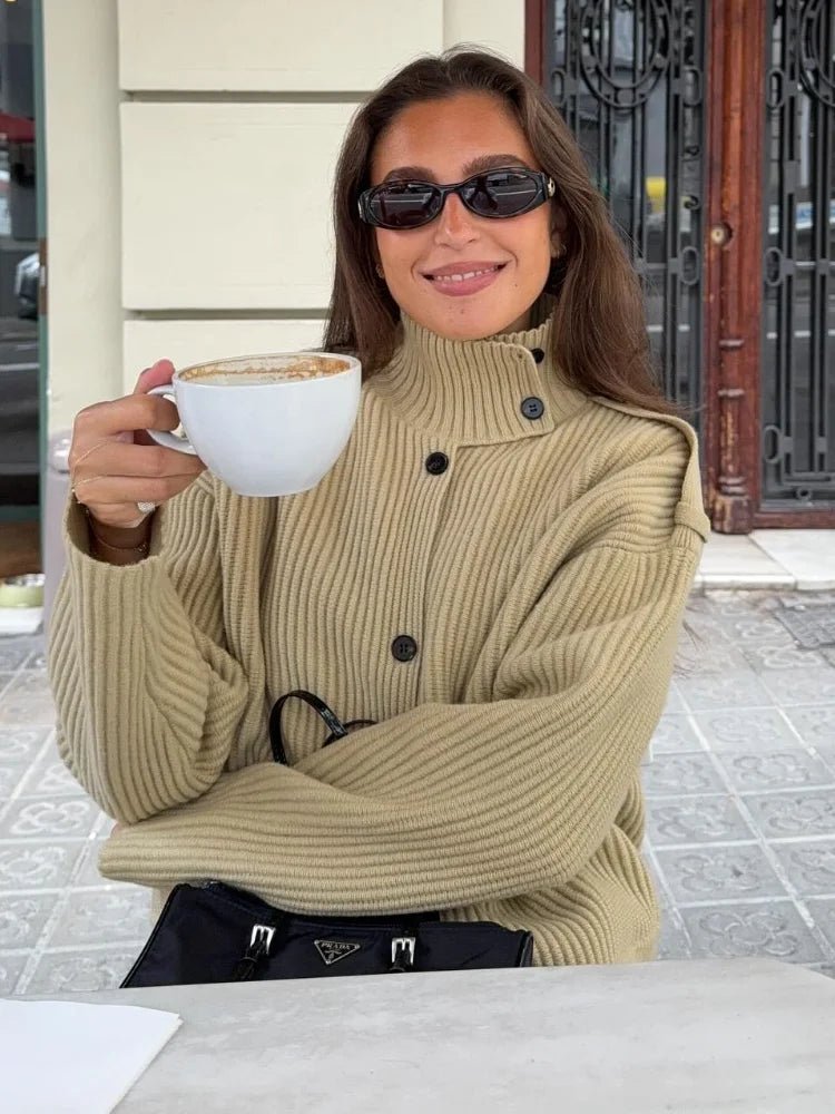 Kylie Strick-Cardigan mit hohem Kragen