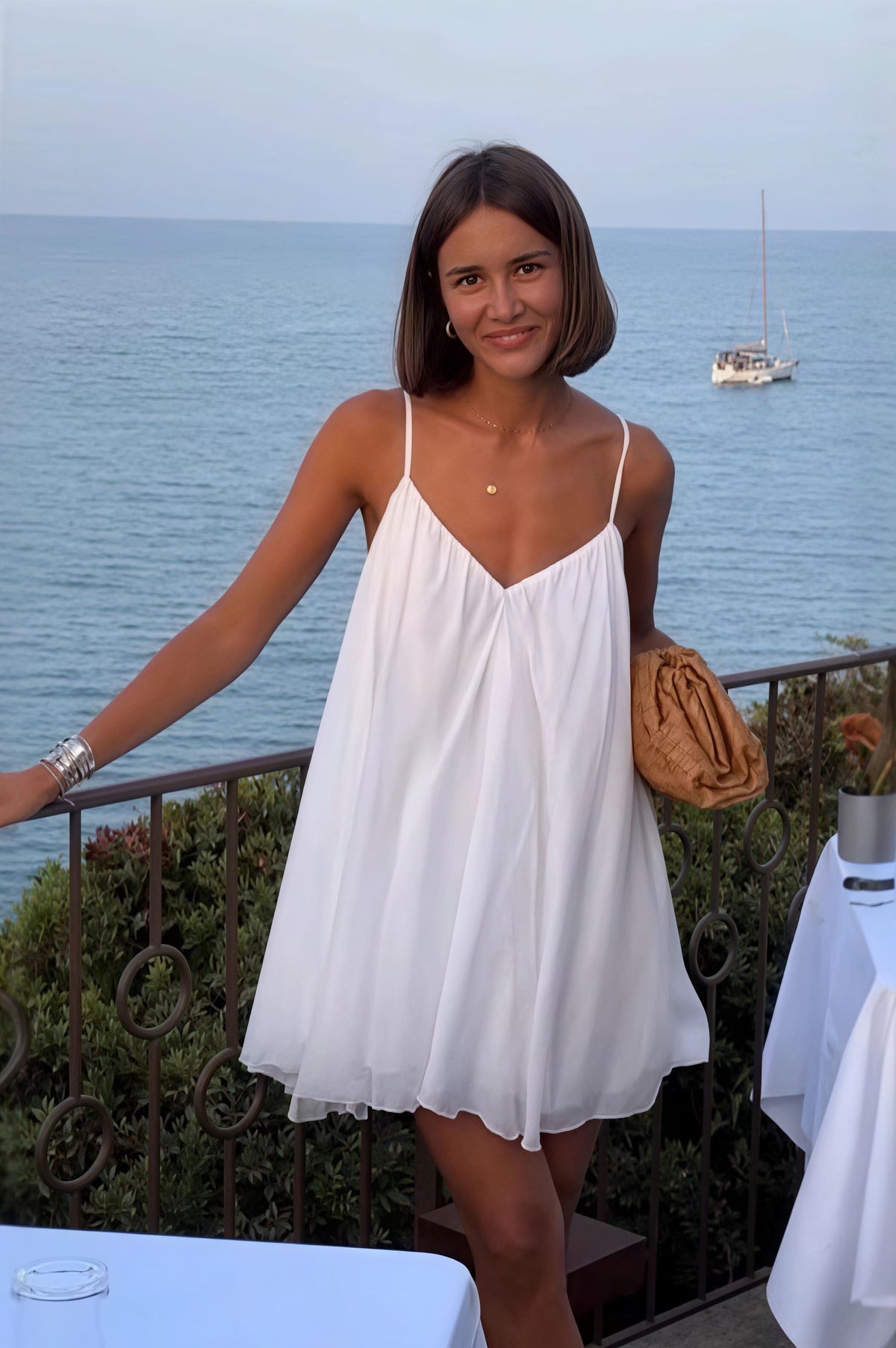 Lavinia Fließendes Mini-Kleid mit Spaghettiträgern
