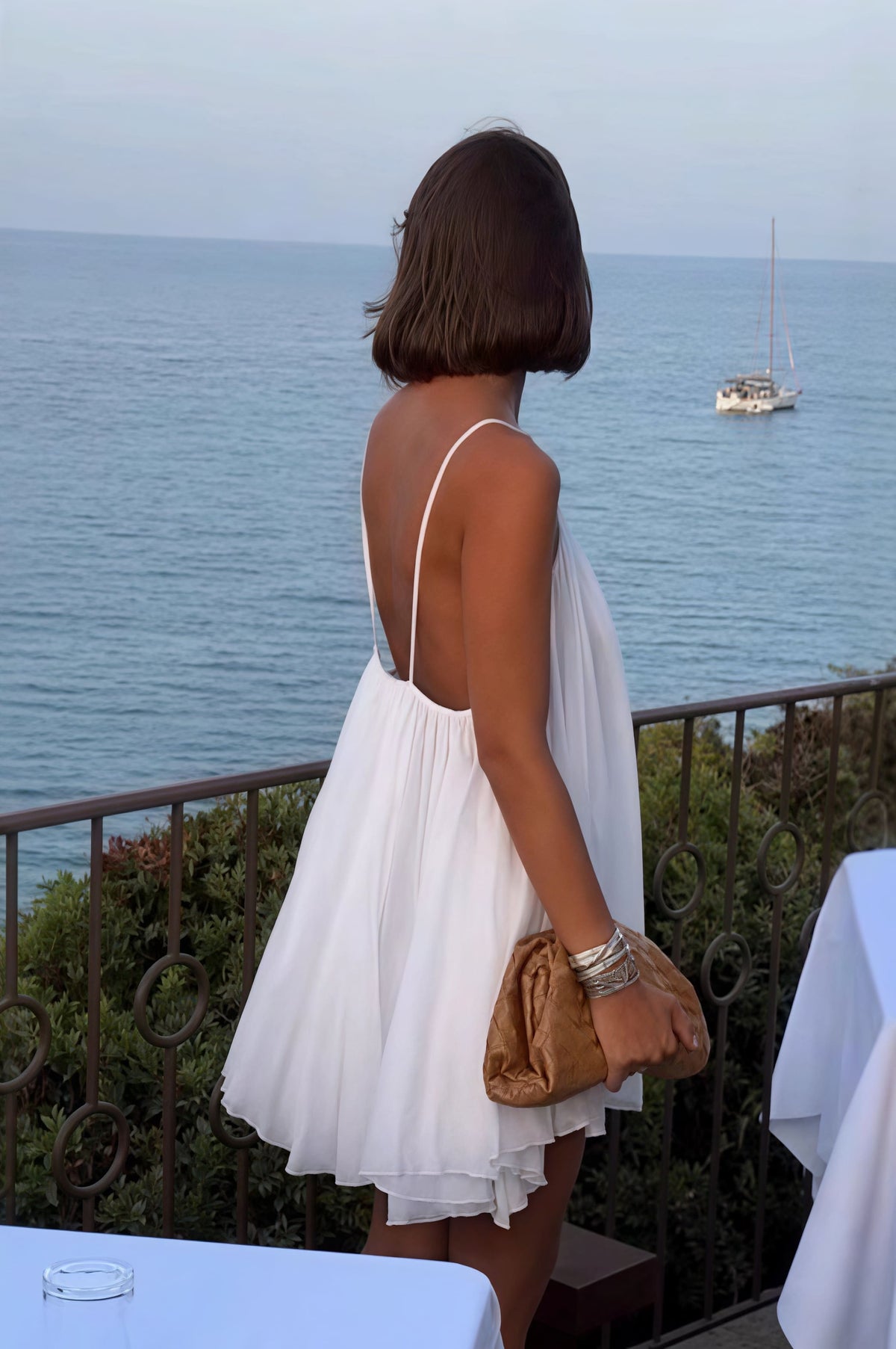 Lavinia Fließendes Mini-Kleid mit Spaghettiträgern