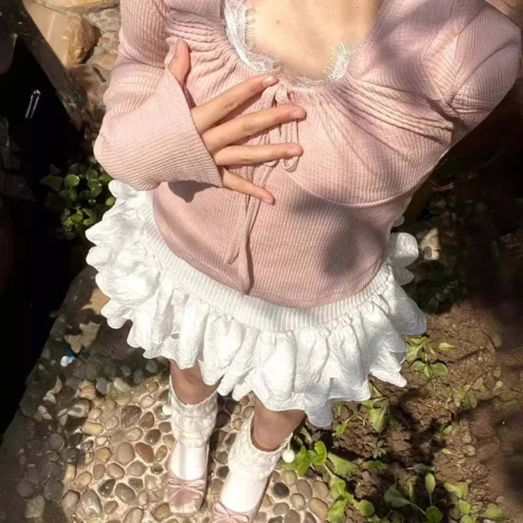 Lena Häkelshorts mit Rüschen und Cut-outs