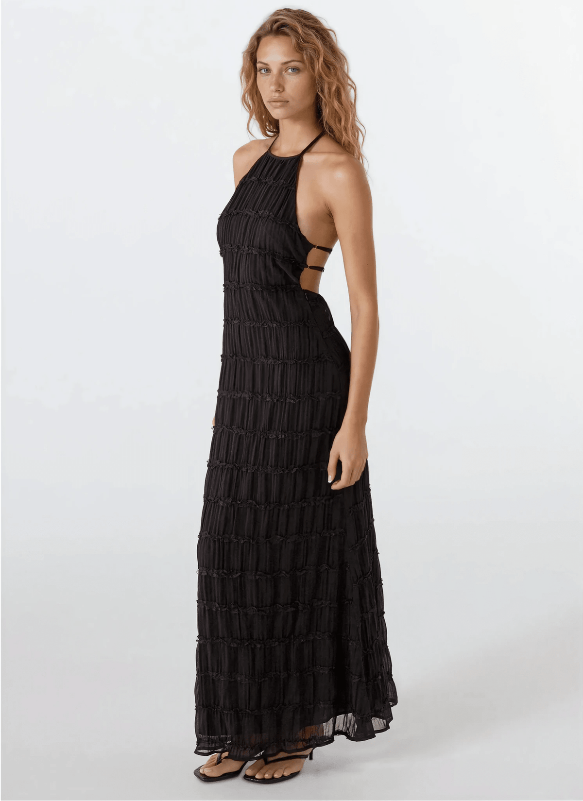Leslie rückenfreies Maxikleid mit modellierter Struktur