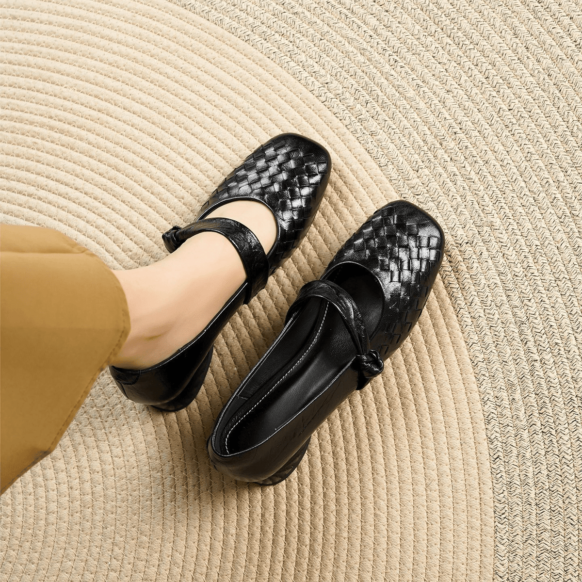 Lisbeth Flache Schuhe aus geflochtenem Leder