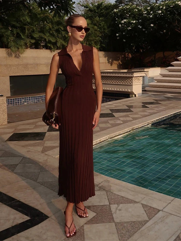 Lise Ärmelloses gestricktes Plissee-Maxikleid