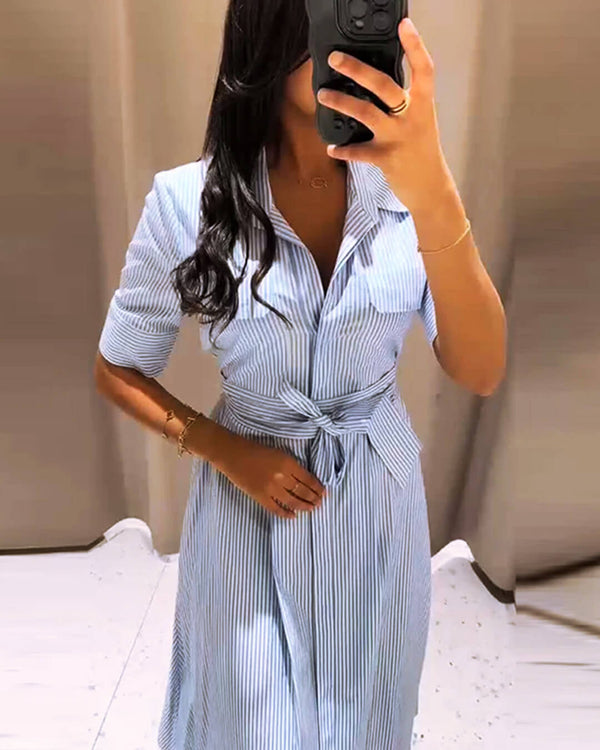 Liv gestreiftes Maxikleid mit Schnürkragen