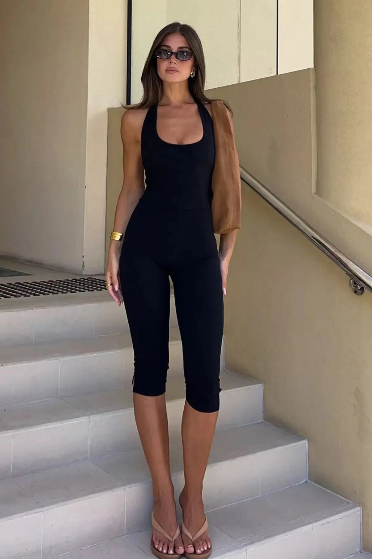 Lucy rückenfreier Neckholder-Jumpsuit