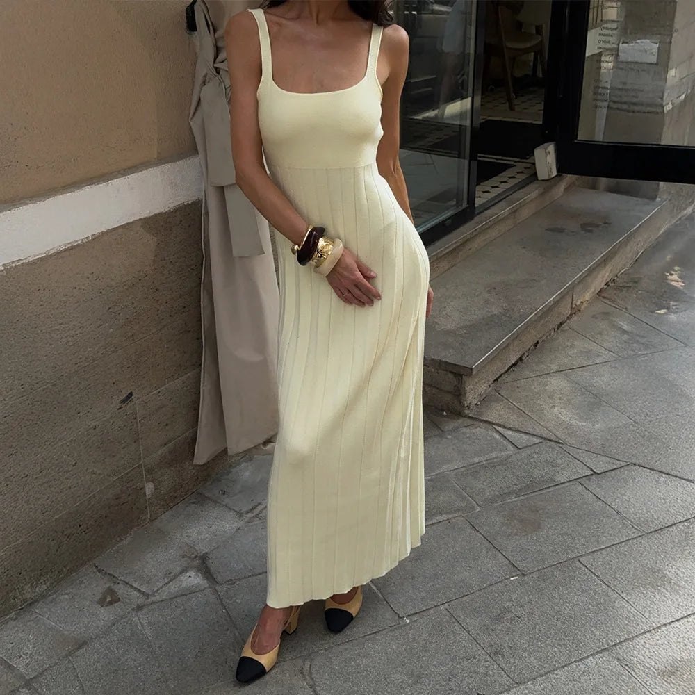 Lucy Strickkleid mit Trägern