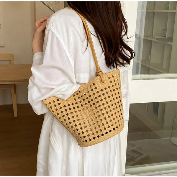 Matilde Woven Bucket Bag