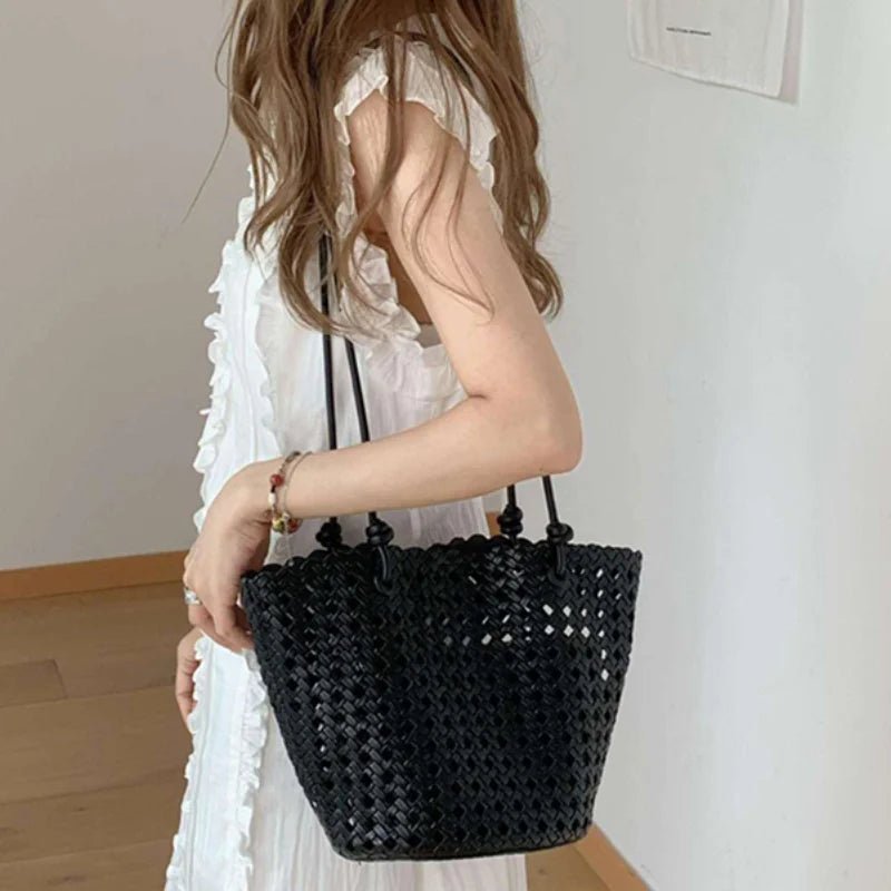 Matilde Geflochtene Beuteltasche