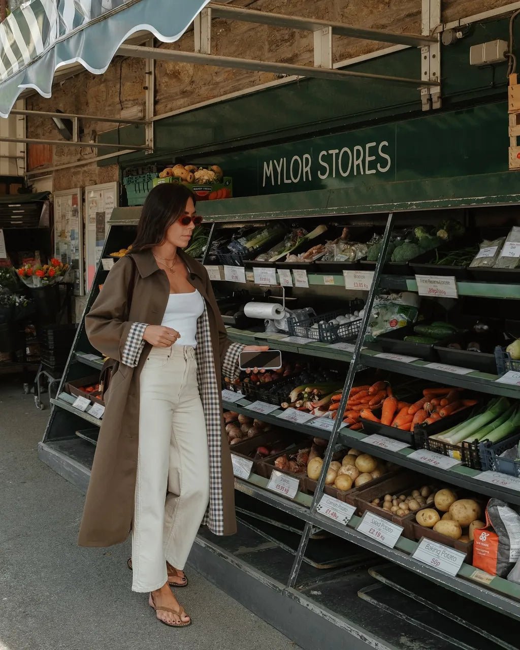 Mavy Langer Trenchcoat mit Knopfleiste