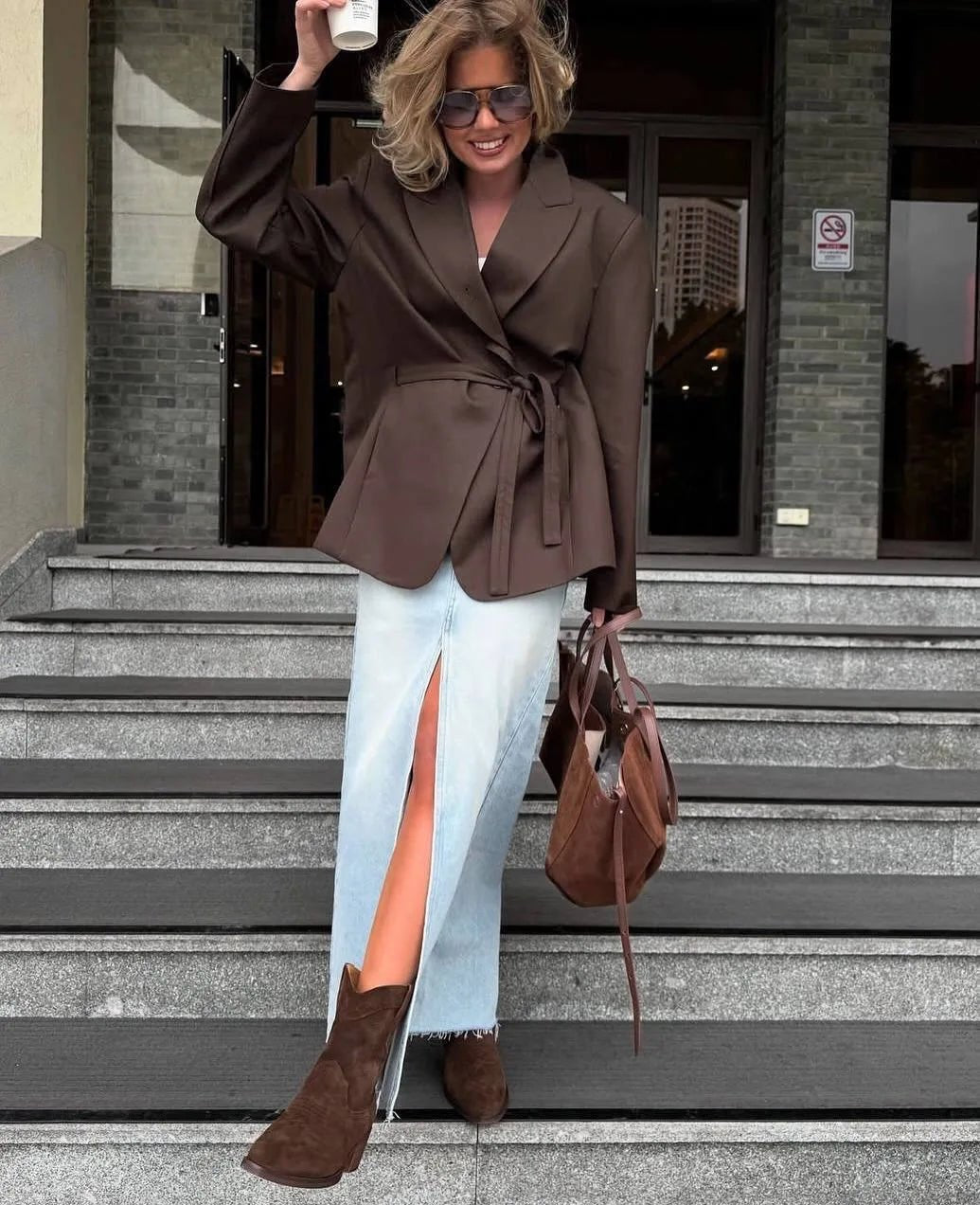 Mia Schnürblazer