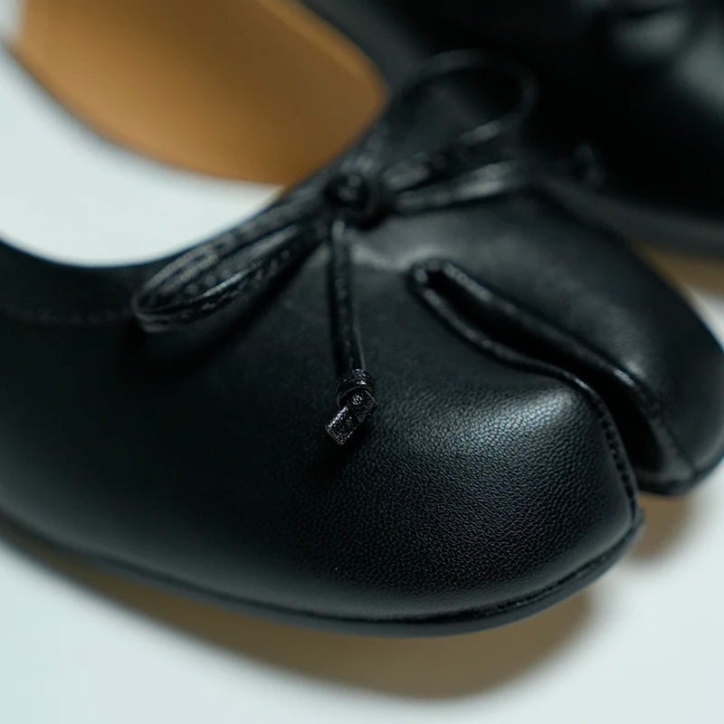 Miriam Ballerina-Mary-Jane-Pumps mit Zehenschlitz