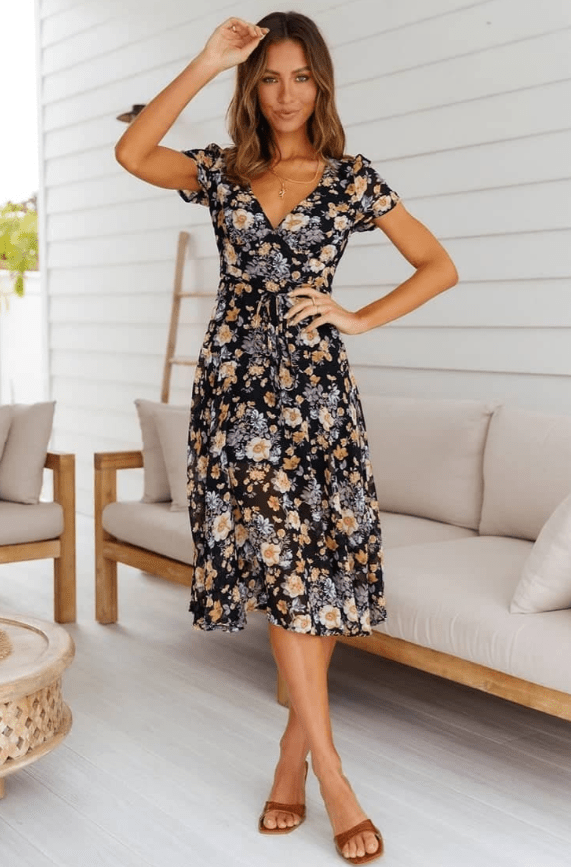 Mona Midikleid mit V-Ausschnitt und Blumenmuster