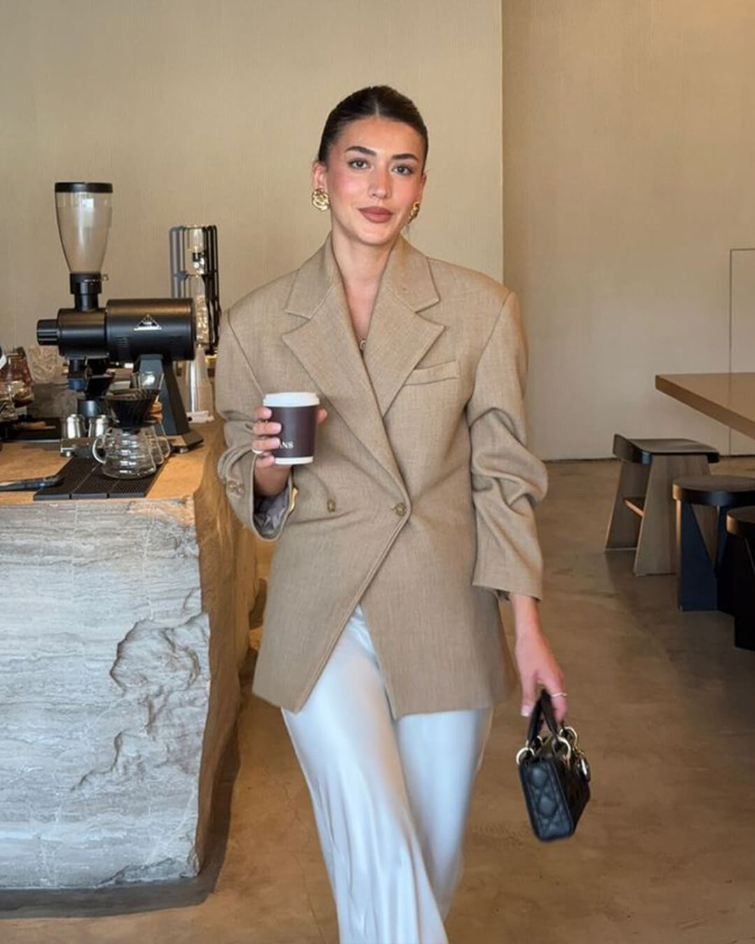 Myrna taillierter Blazer mit fallendem Revers