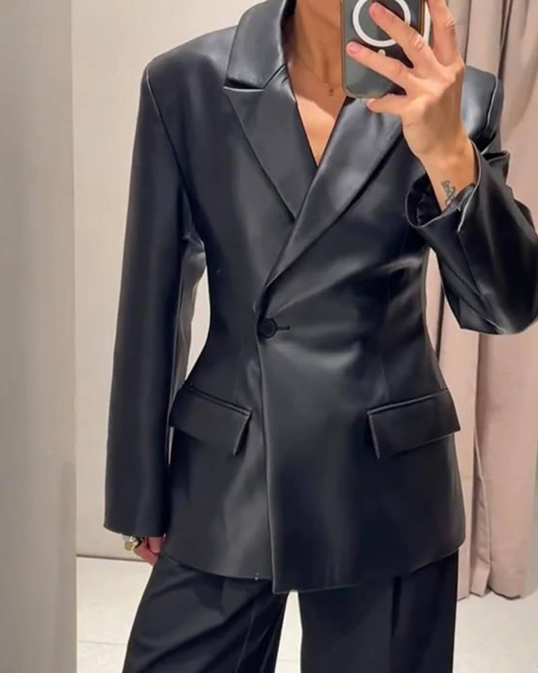 Nia Kunstlederblazer