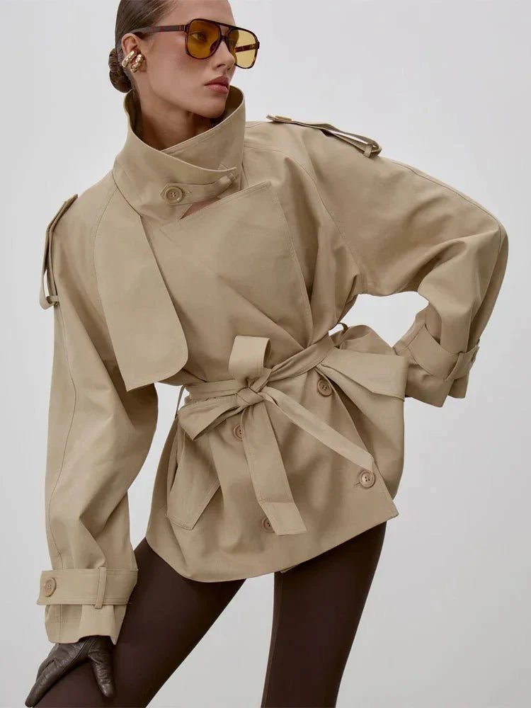 Octavia Trenchcoat mit Schnürung und Stehkragen