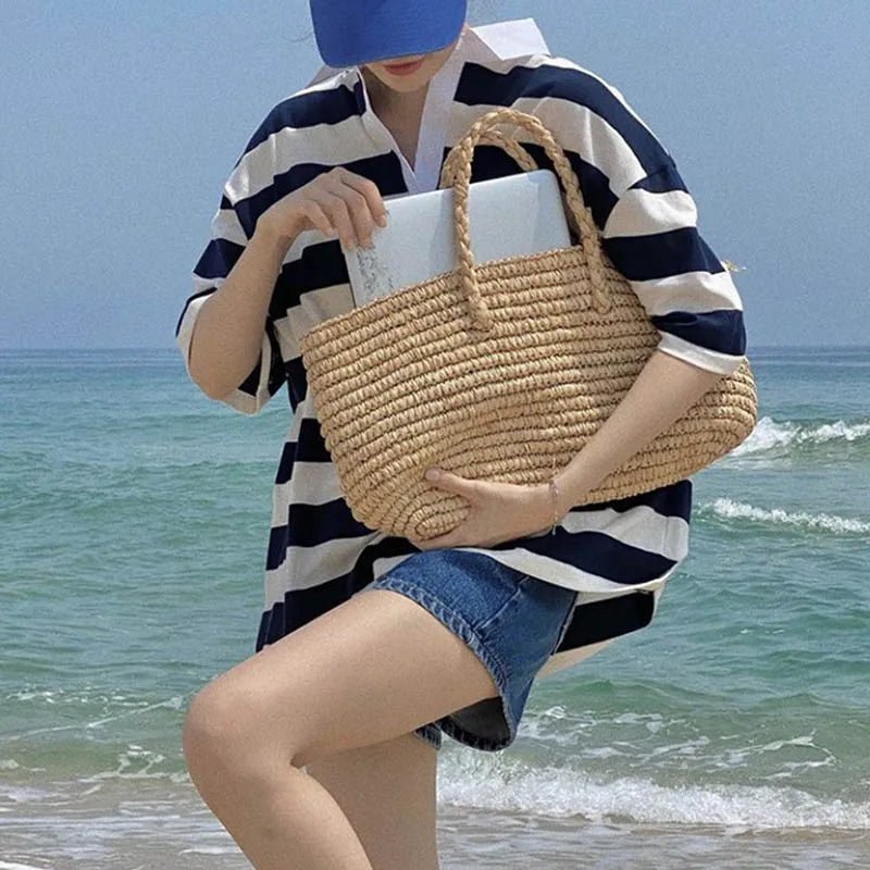 Olivia Handgeflochtene Strohtasche