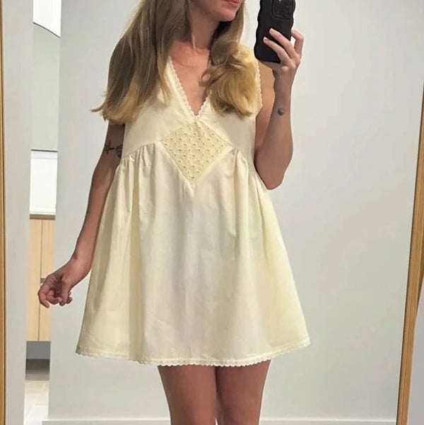 Olivia Boho-Minikleid mit Spitzenbesatz