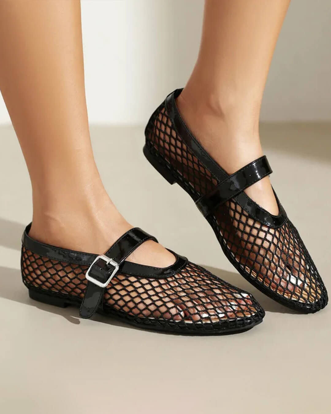 Ondine Ballerinas aus Mesh mit Schnalle