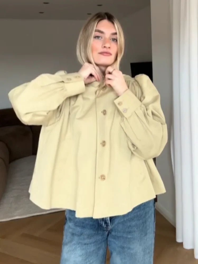 Pia Jacke mit Puffärmeln