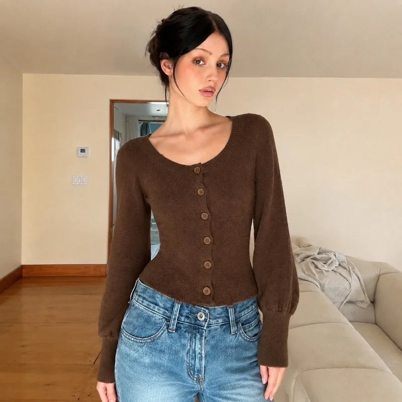 Mae Strickjacke mit Puffärmeln