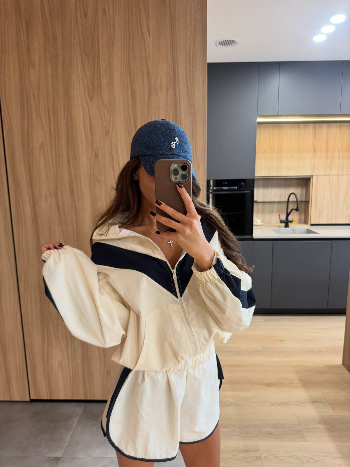 Windbreaker-Jacke Remi mit Chevron-Muster