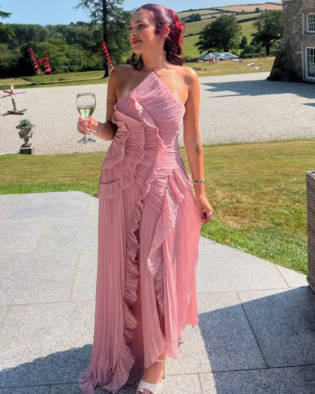 Renata Neckholder-Abendkleid in A-Linie