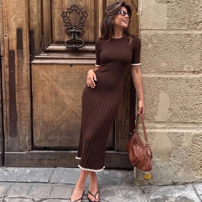 Eliane Midikleid in Rippstrick
