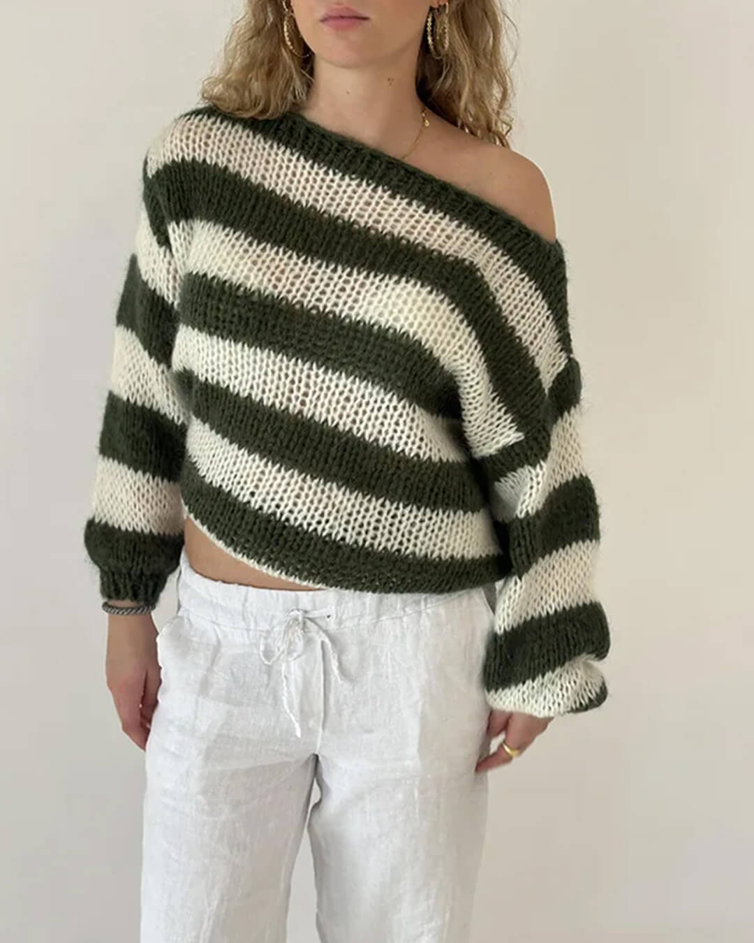 Rose Gestreifter Oversize-Pullover