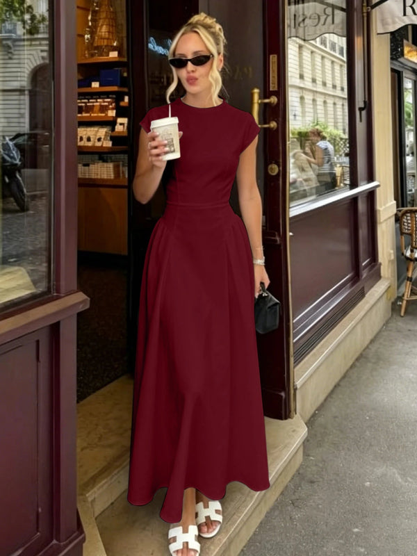 Ruby ausgestelltes Maxikleid mit kurzen Ärmeln