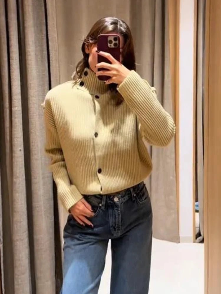 Sandra Gestrickte Strickjacke mit Stehkragen