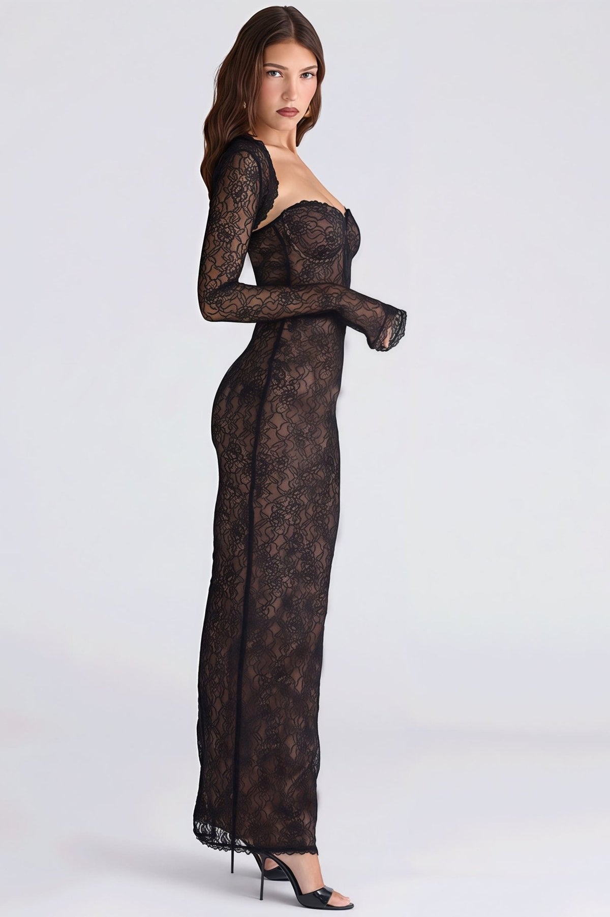 Senna Transparenter Bandeau-Maxikleid aus Spitze