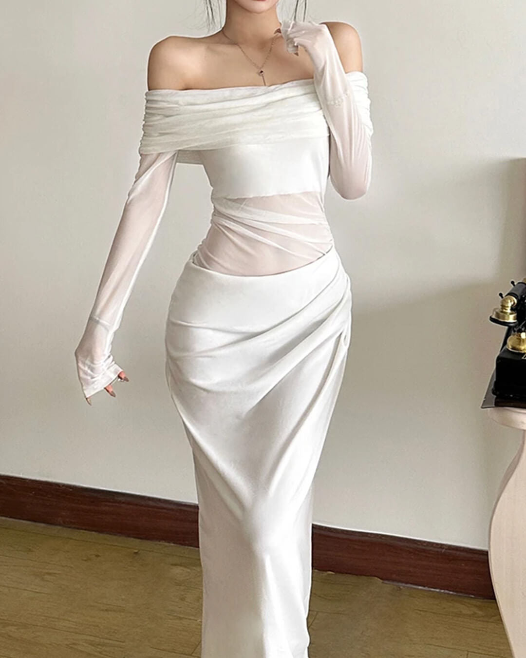 Shiela Maxikleid aus gerafftem Mesh
