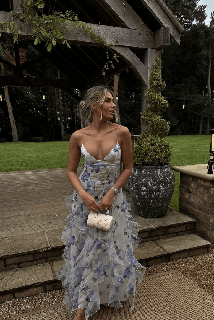 Shirley geblümtes Maxikleid mit Rüschen