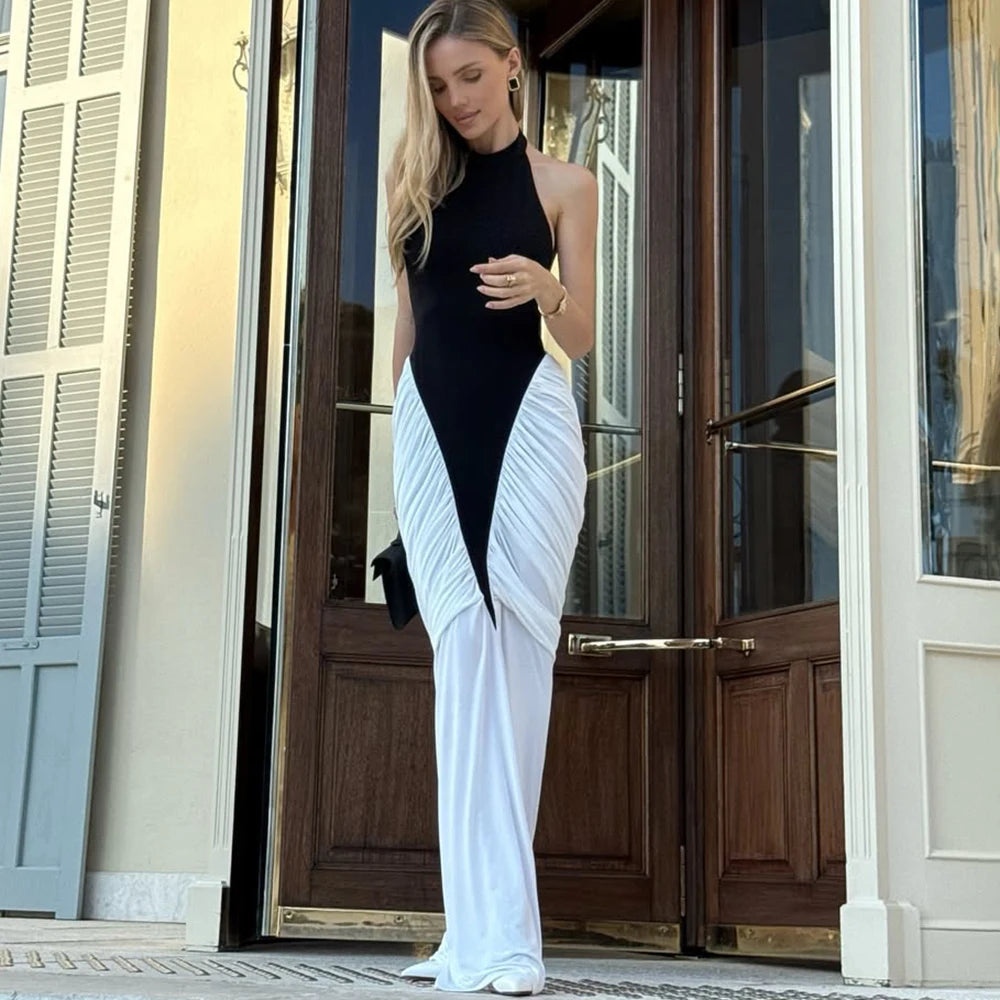 Ärmelloses gerafftes Abendkleid