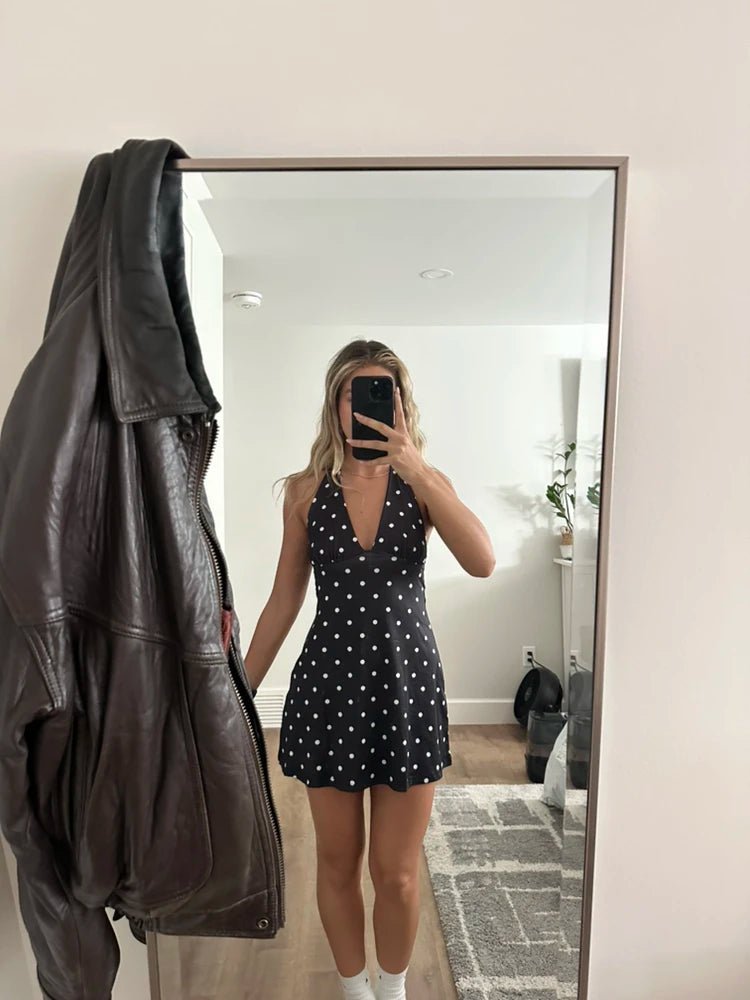 Sofia rückenfreies Minikleid mit Polka-Dots