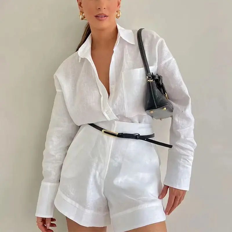 Solenn Leinen-Set mit Langarmshirt und High-Waist-Shorts