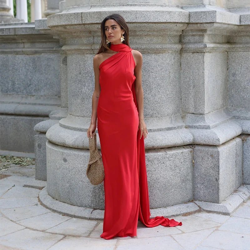 Suri Satin-Cape-Kleid mit Neckholder