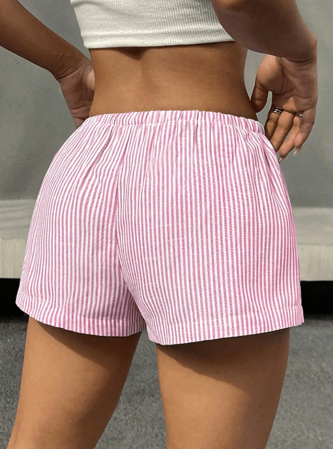 Tirzah Gestreifte Shorts mit niedrigem Bund und Gummizug