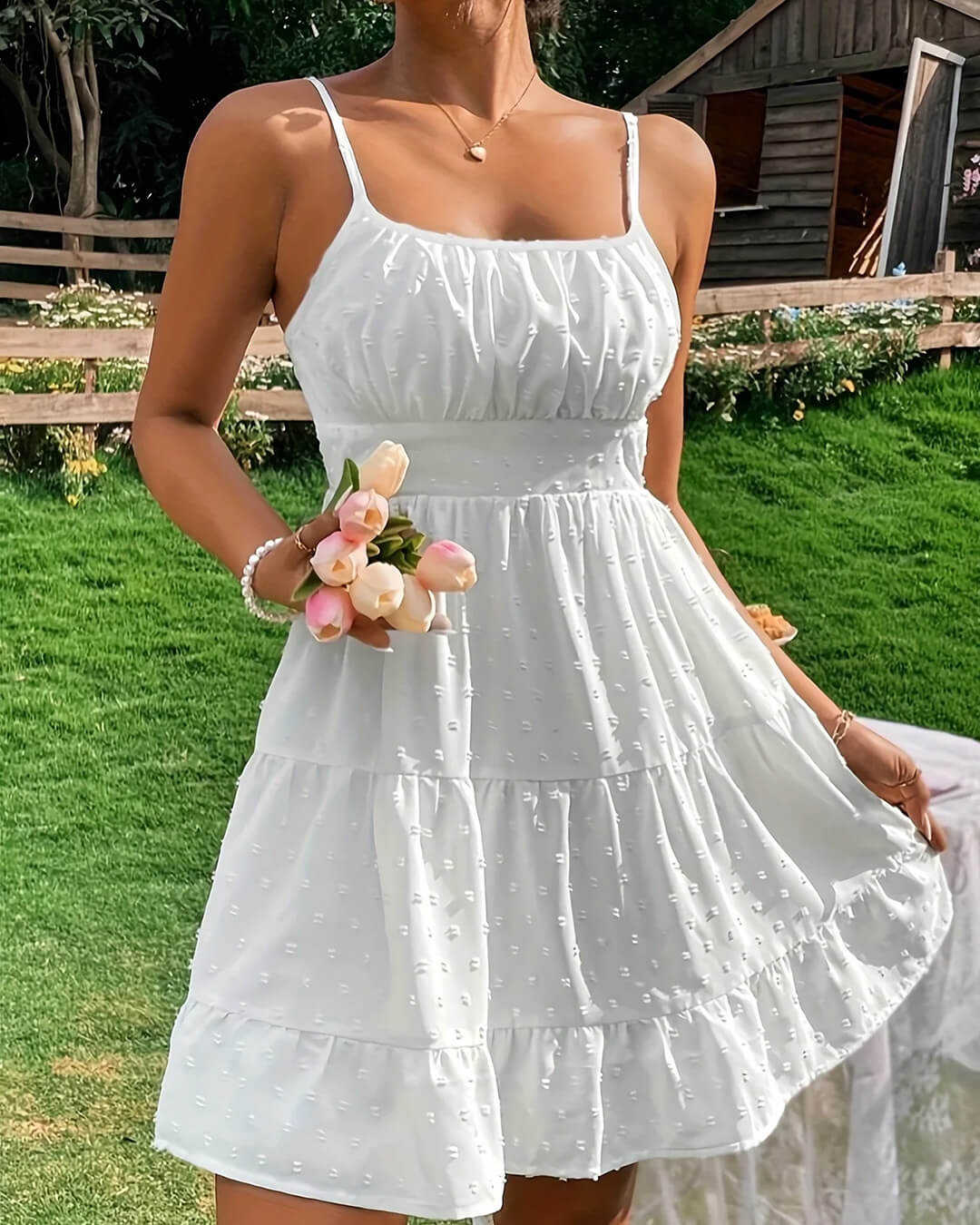 Tracy Mini-Kleid mit gestuften Rüschen und Spaghettiträgern