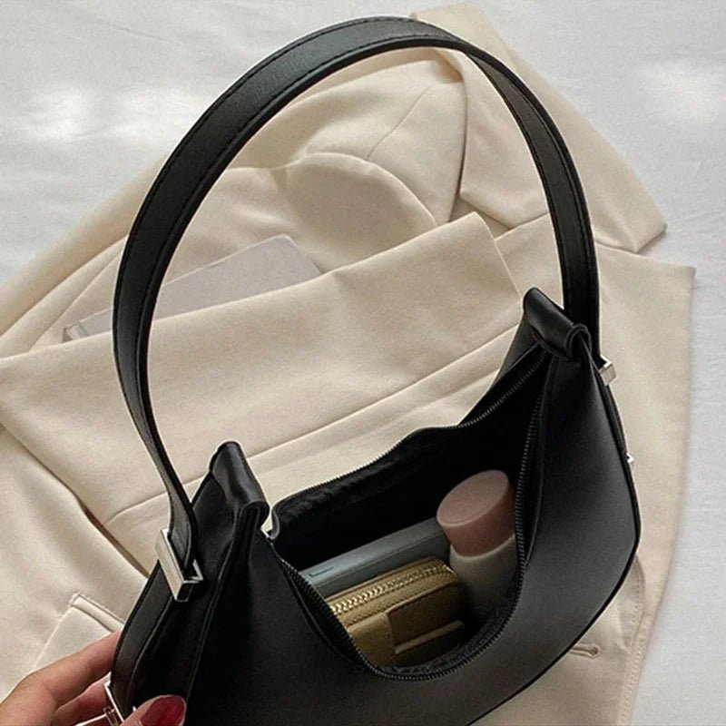 Tyla Schultertasche aus Leder
