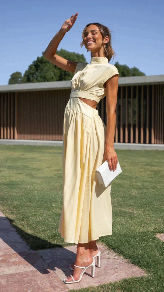 Valentina Midikleid mit Stehkragen und Taillenausschnitten