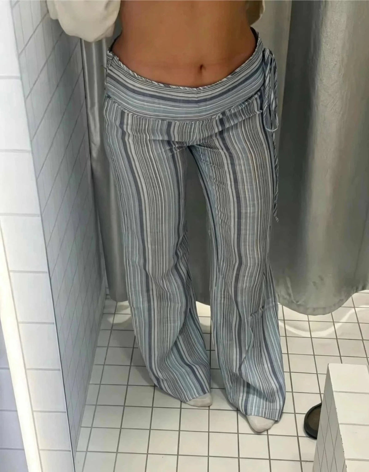 Valerie gestreifte Hose mit niedriger Leibhöhe