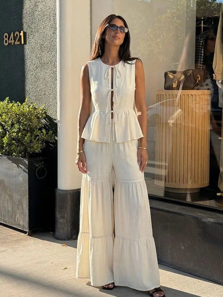 Vianne zweiteiliges Set aus Weste mit Bindeband und Hose